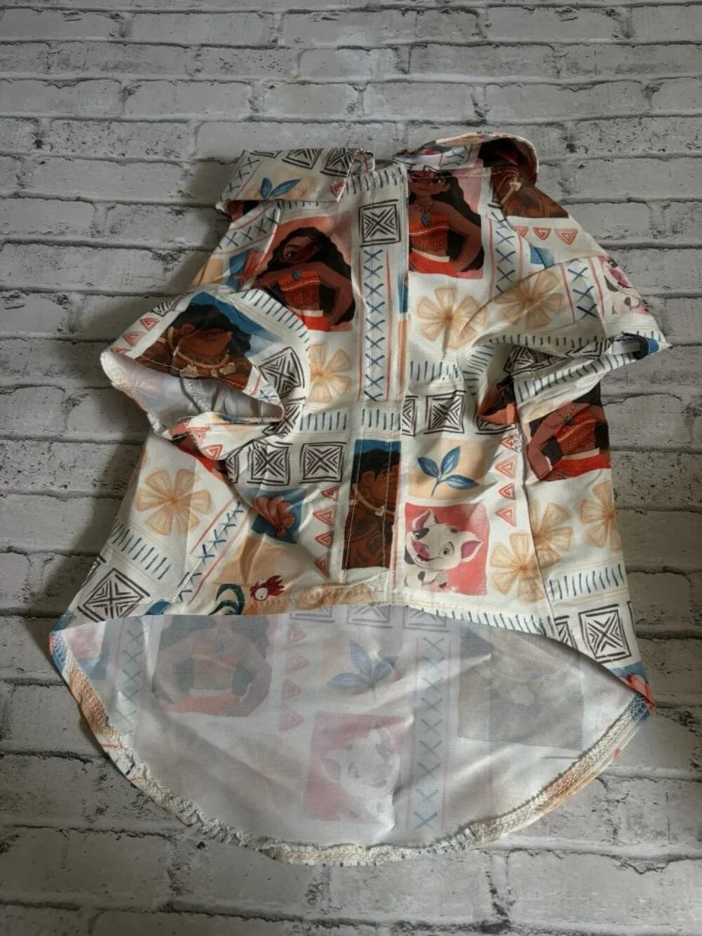 Top Paw Disney Moana Maui Pua Hei Hei Dog Shirt Size M NWOT